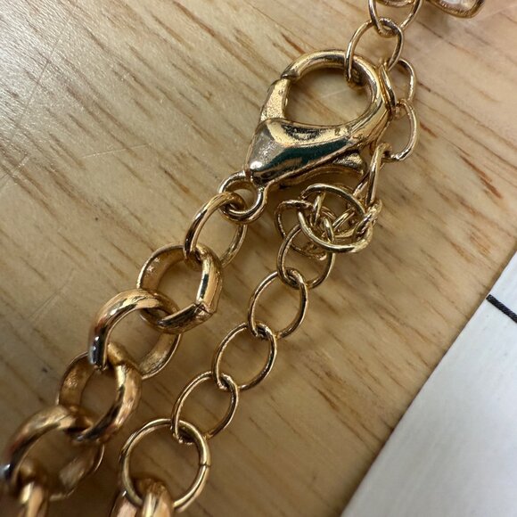 Juicy Couture Gold Tone Heart & Crown Charm Necklace With Pink Rhinestones - Picture 5 of 12